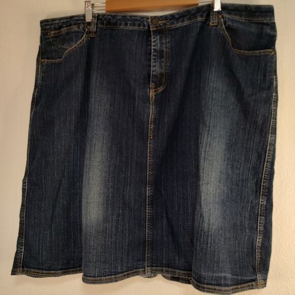 Venezia Blue Denim Dark Wash 5 Pocket A-Line Knee Length Demin Skirt Size 24 - Picture 1 of 8